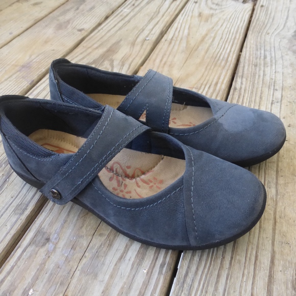 cloud ease earth spirit shoes